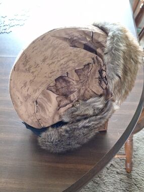 Realtree Camo Trapper Hat in Brown and Tan with Faux Fur Trim NWOT